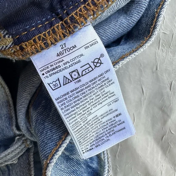 ~Sold~Gap Women's Size 27 High Rise Straight Crop Jeans Medium Indigo - Picture 6 of 7